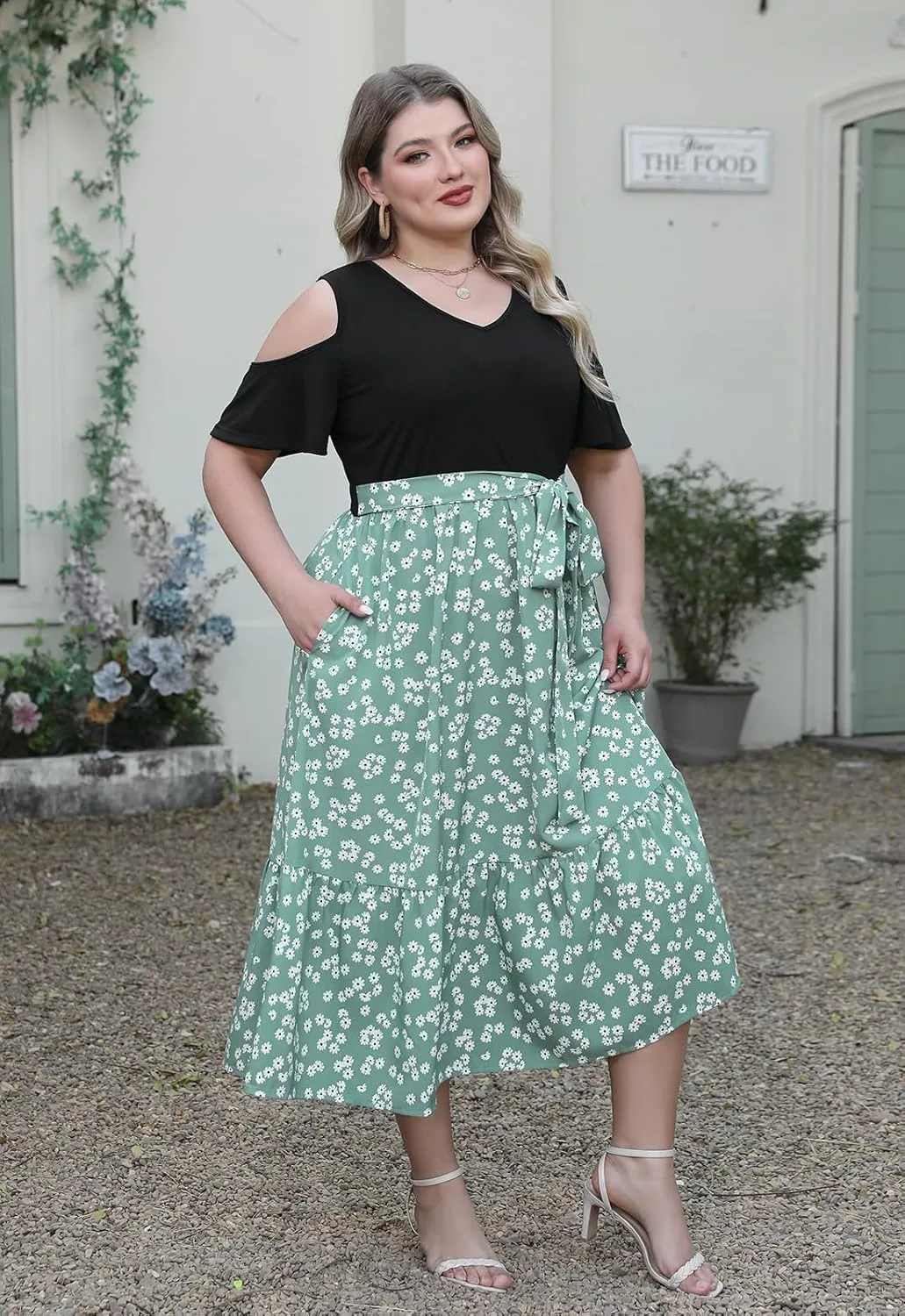 Celkuser Plus Size Summer V Neck Casual Cold Shoulder Floral Boho Dress for Women Empire Waist Cozy Sundress with Pocket