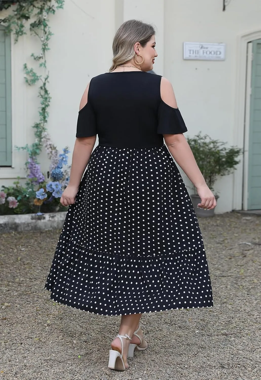 Celkuser Plus Size Summer V Neck Casual Cold Shoulder Floral Boho Dress for Women Empire Waist Cozy Sundress with Pocket