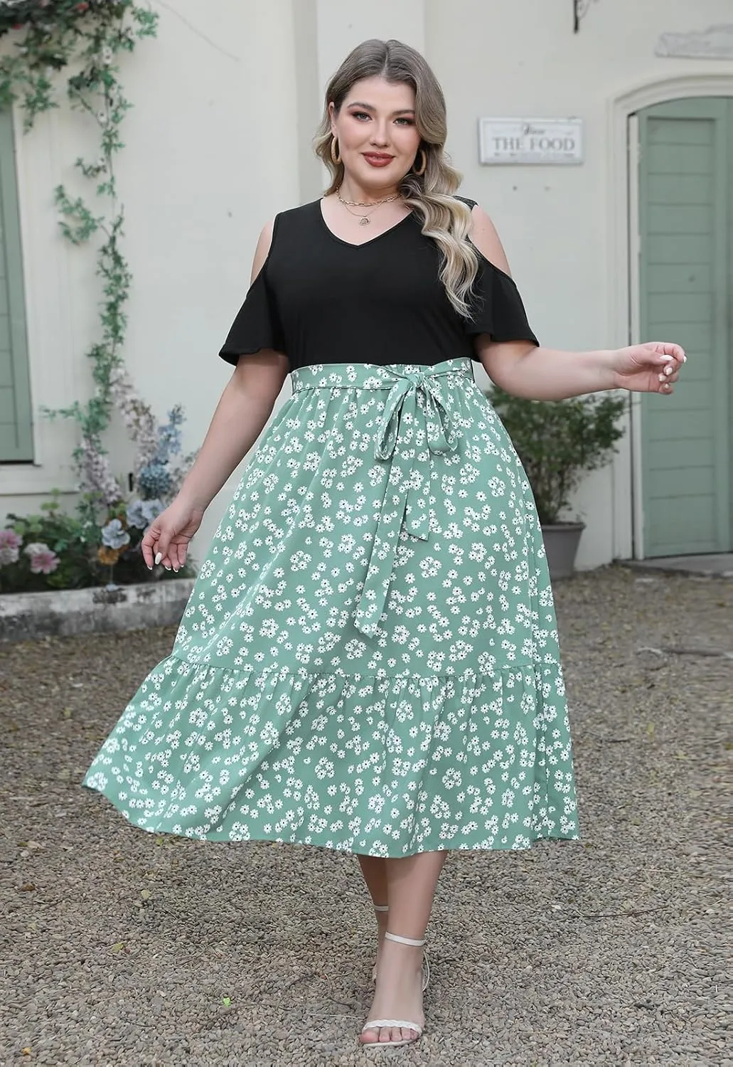 Celkuser Plus Size Summer V Neck Casual Cold Shoulder Floral Boho Dress for Women Empire Waist Cozy Sundress with Pocket